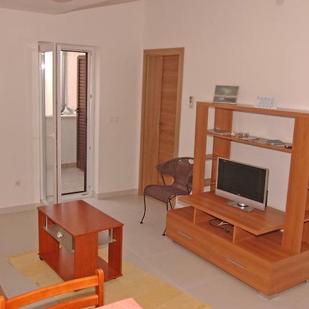 Apartment Urem Biograd Na Moru Exterior foto