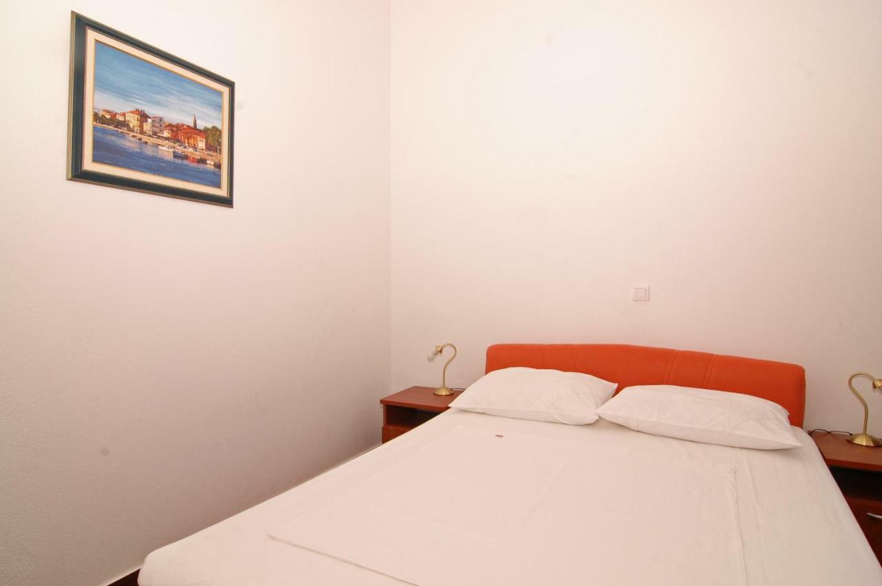 Apartment Urem Biograd Na Moru Exterior foto